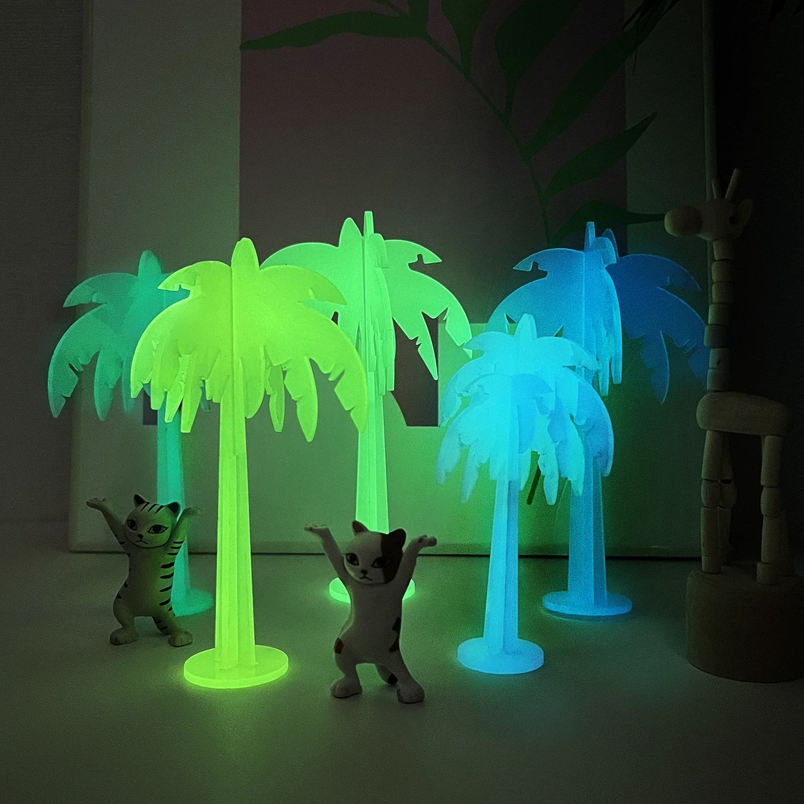 3mm Green Turquoise Glow in the Dark Acrylic Sheet (3pcs) - Image 2